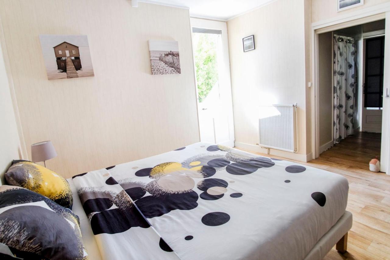 Les Gues Rivieres Bed and Breakfast Pujols  Eksteriør billede